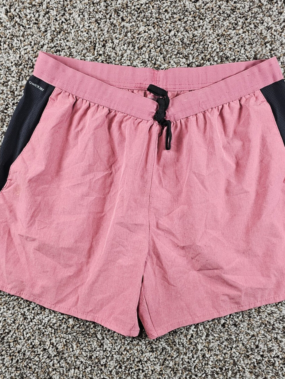 Skora Qwick-Dry Mens Sz L Athletic Shorts Salmon Pink Black Loose Fit